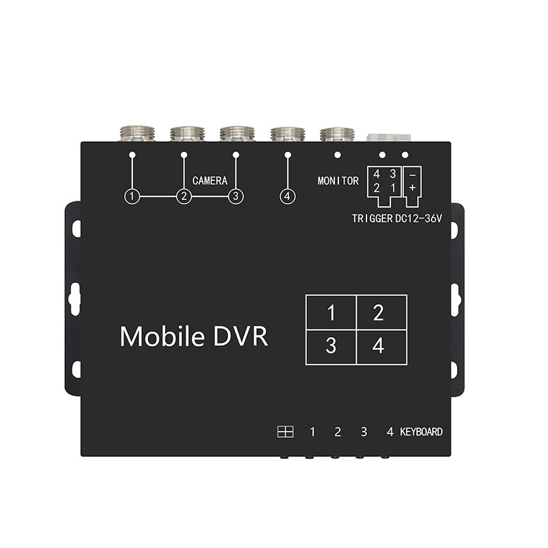 4CH AHD वाहन DVR 512GB रेकर्डिङ र बहु-क्यामेरा स्प्लिट दृश्यको साथ